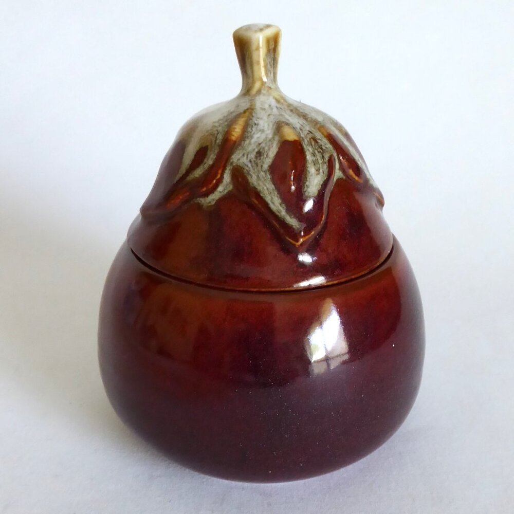 VINTAGE JAPAN JAPANESE CERAMIC LIDDED PEAR FRUIT SHAPED CONTAINER